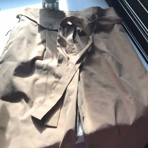 NWOT paperbag trousers